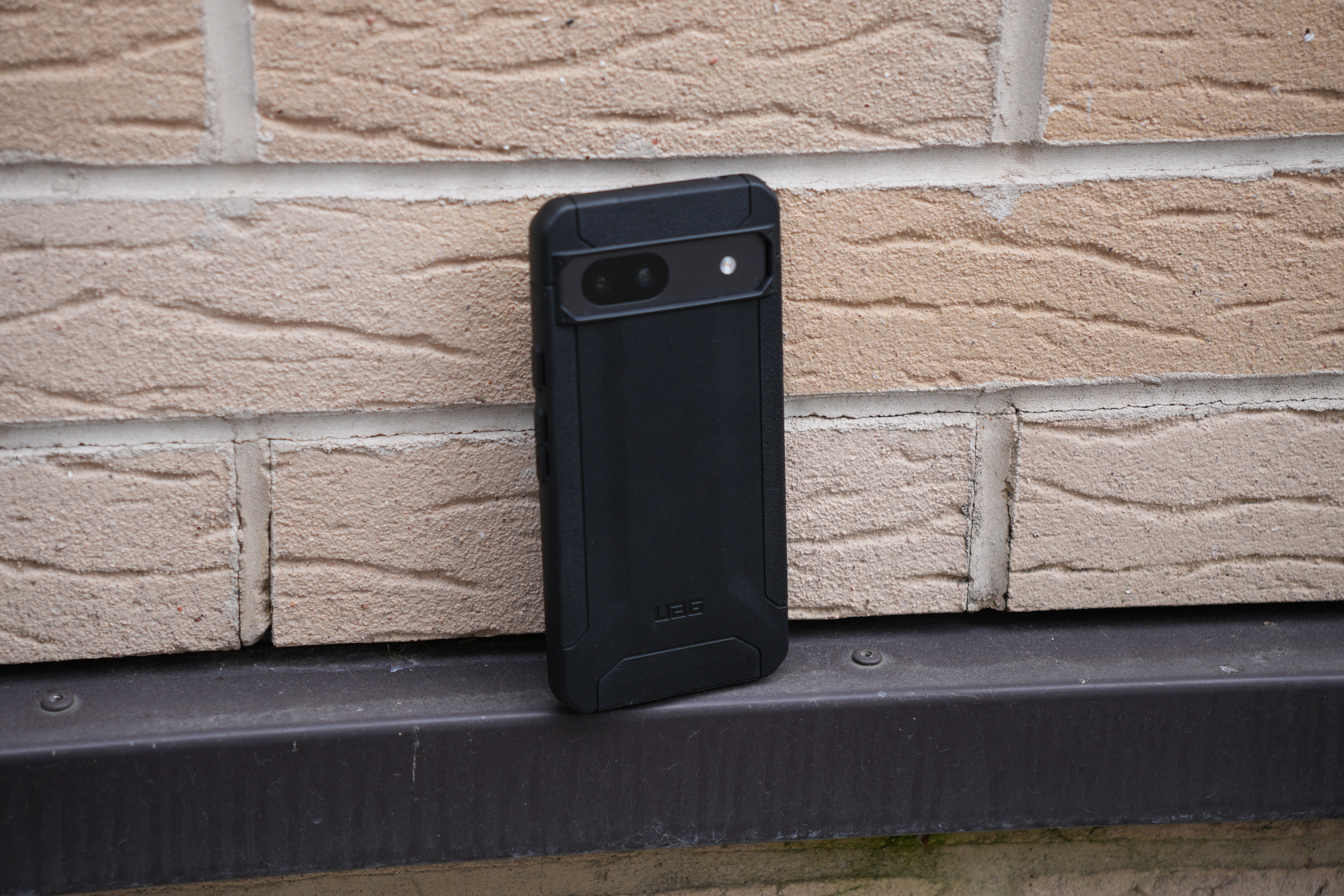 UAG Scout dla Google Pixel 8a – konkretna ochrona bez pogrubiania telefona