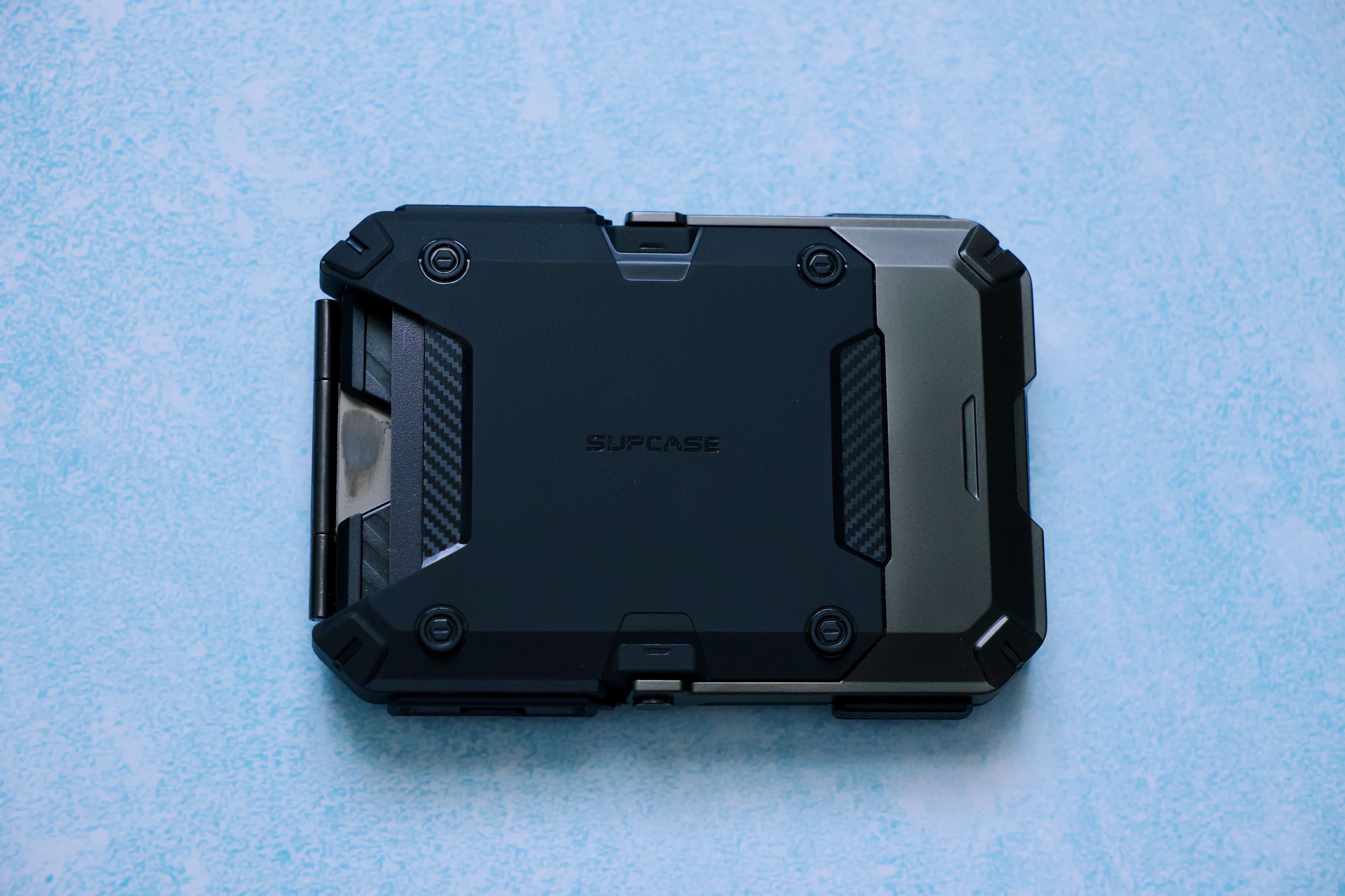 SUPCASE MagFlip Magnetic Wallet with Stand – Portfel, podstawka i MagSafe w jednym