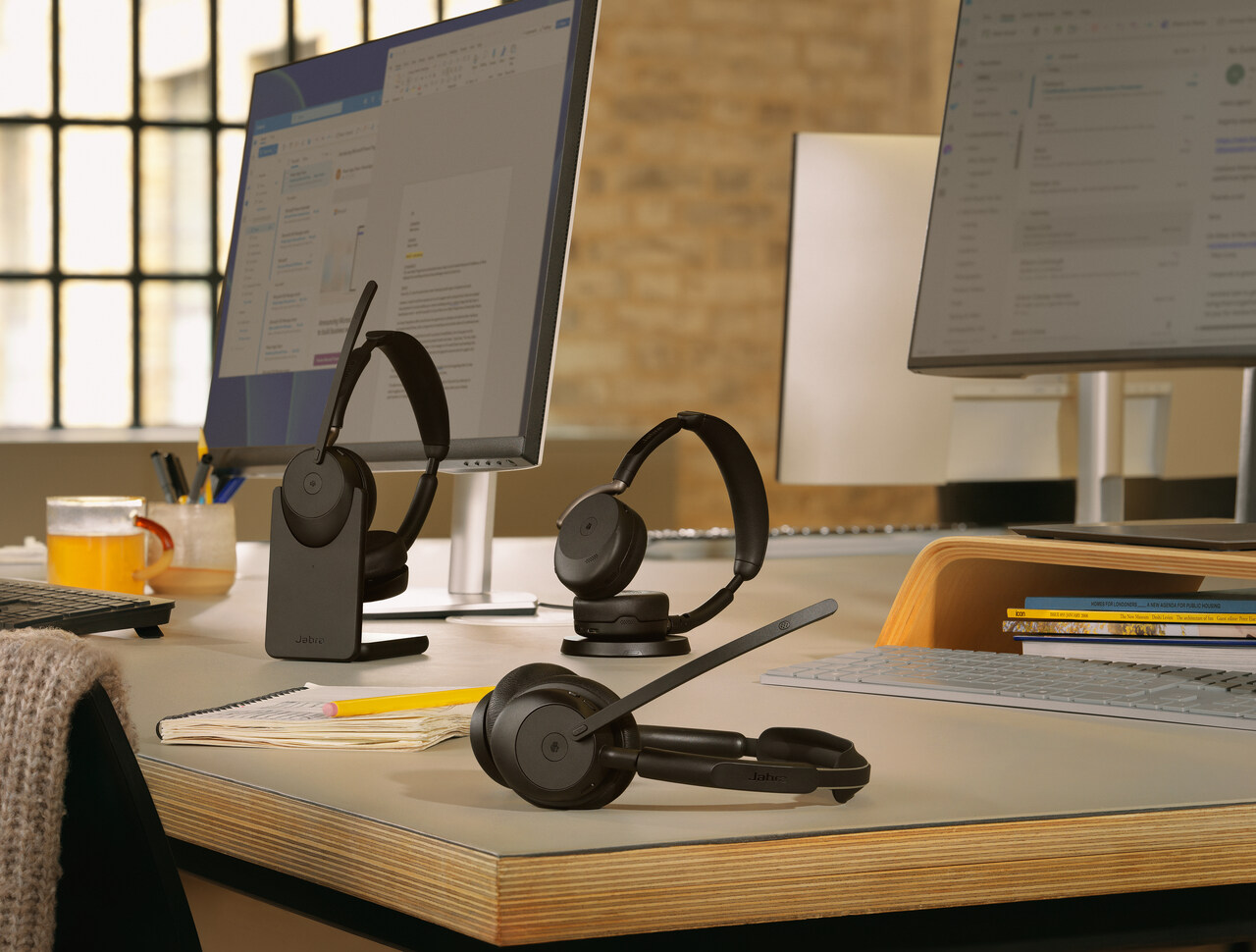 Jabra Evolve3: trzy nowe bezprzewodowe zestawy słuchawkowe już w Polsce